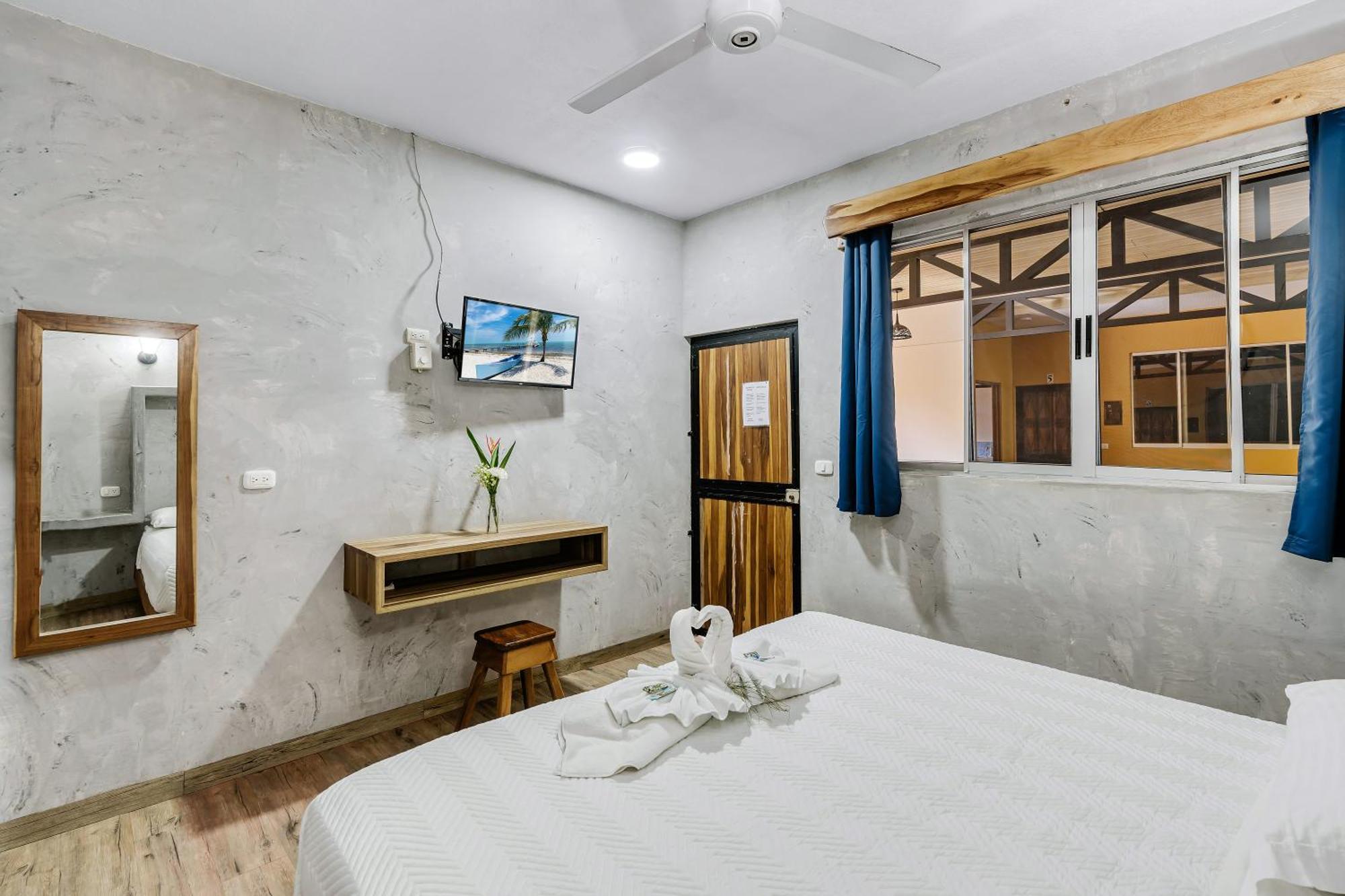 Hotel Tamarindo Inn - 1 Mi To Tamarindo Beach Εξωτερικό φωτογραφία
