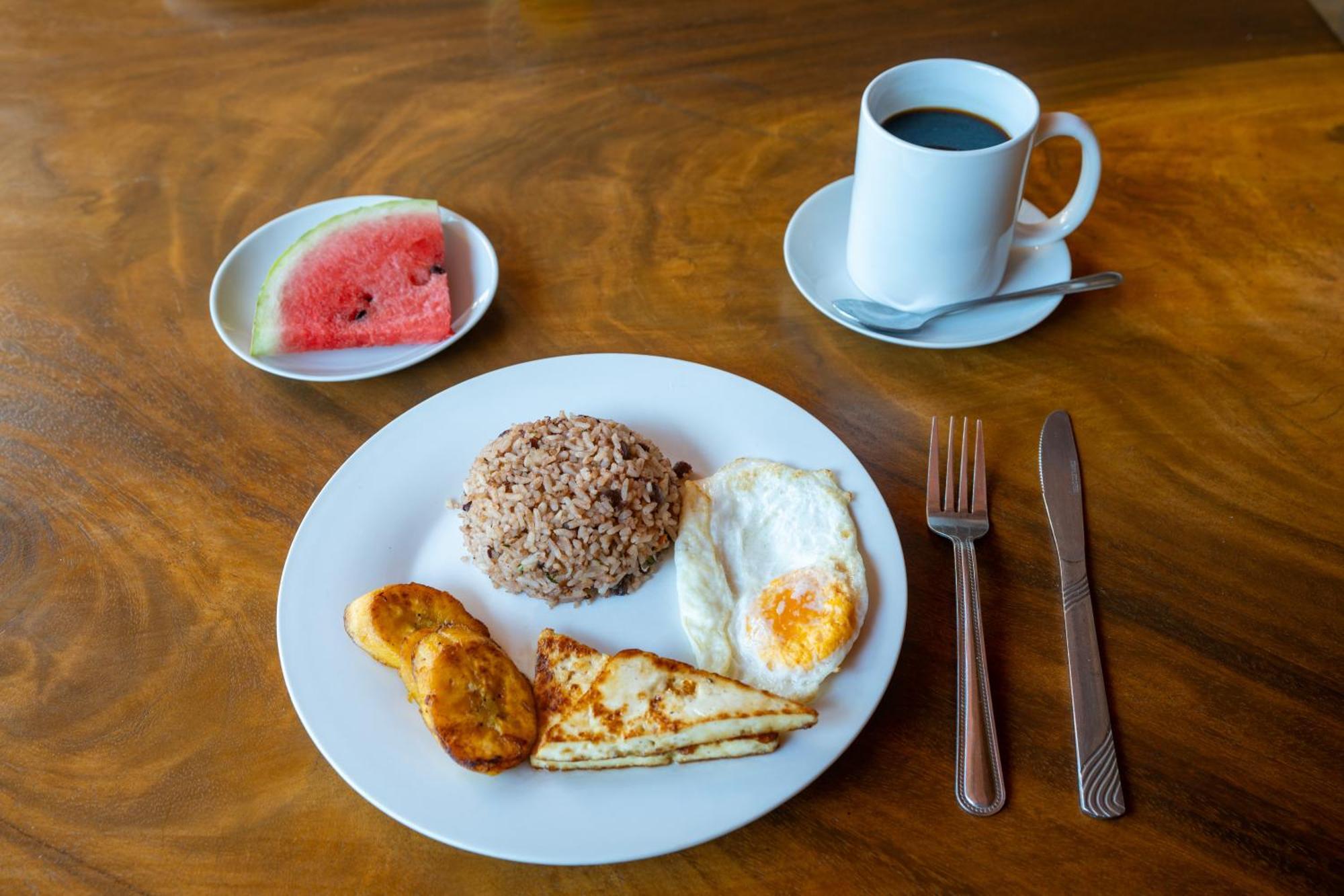 Hotel Tamarindo Inn - 1 Mi To Tamarindo Beach Εξωτερικό φωτογραφία